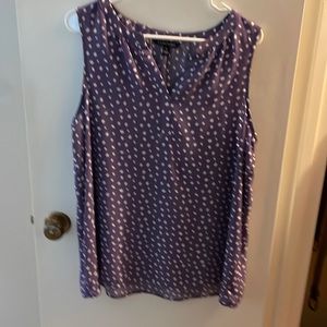 EUC CUTE PURPLE SLEEVELESS TOP WITH WHITE DOTS